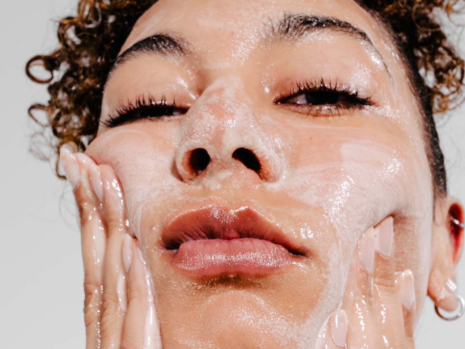 Double Cleanse Your Way to Glowing You: A Skincare Game Changer